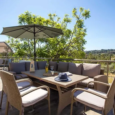 Athina's With Heated Pool Villa