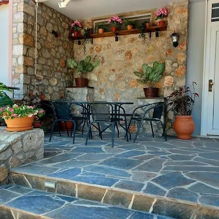 Athina's With Heated Pool *