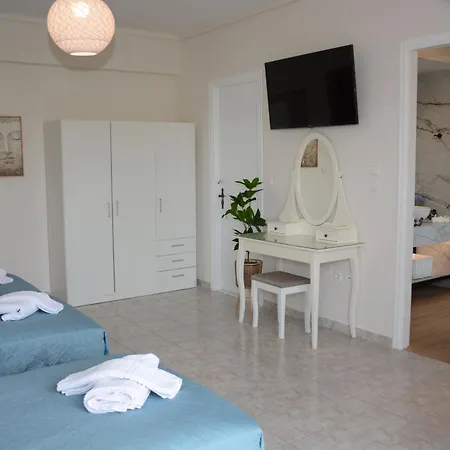 Athina's With Heated Pool * Koskinou
