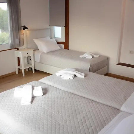 Villa Athina's With Heated Pool Koskinou (Rhodes)