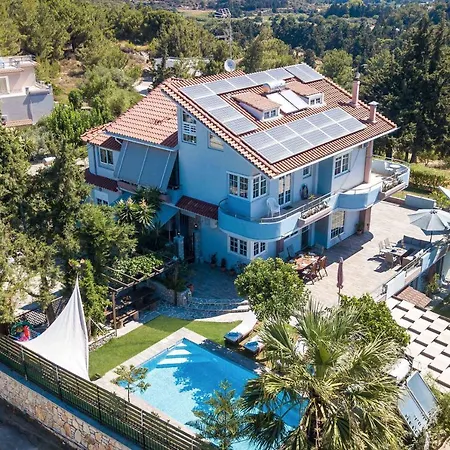 Athina's With Heated Pool