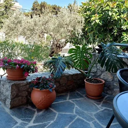 Athina's With Heated Pool