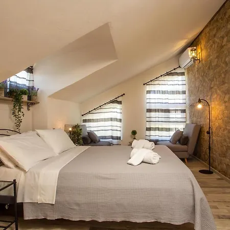 Villa Athina's With Heated Pool Koskinou (Rhodes)