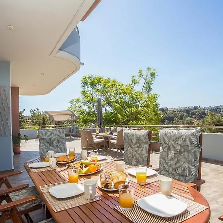 Athina's With Heated Pool