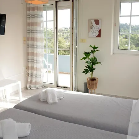 Athina's With Heated Pool *