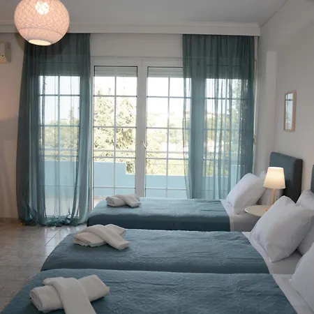 Athina's With Heated Pool *