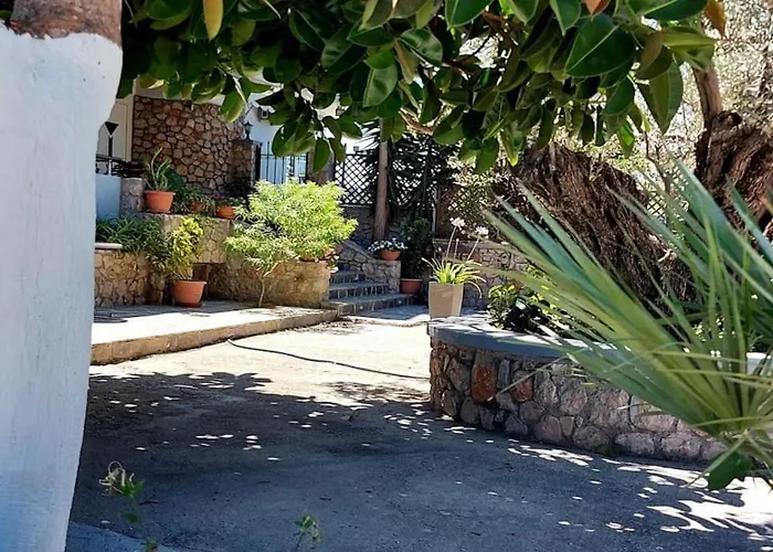 Athina's With Heated Pool