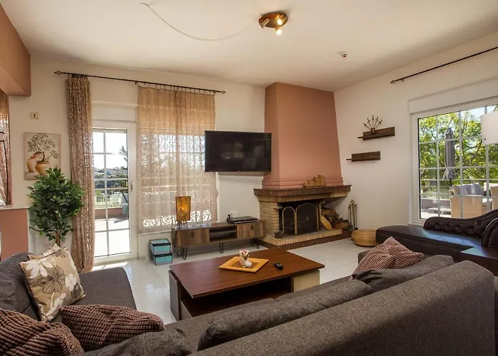 别墅 Athina's With Heated Pool *