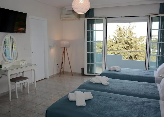 Athina's With Heated Pool Koskinou (Rhodes)