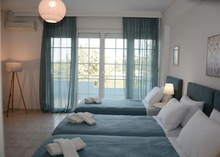 Athina's With Heated Pool *