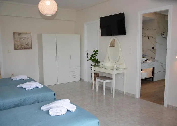 Athina's With Heated Pool * Koskinou (Rhodes)