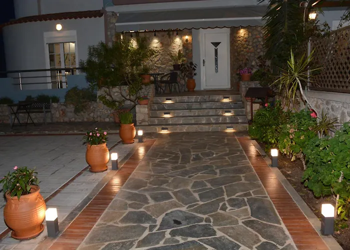 别墅 Athina's With Heated Pool *