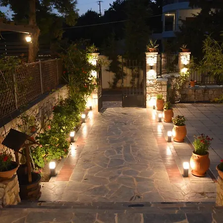 Athina's With Heated Pool Willa Koskinou (Rhodes)