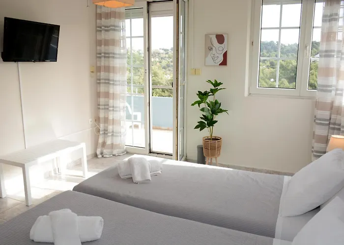 Athina's With Heated Pool *
